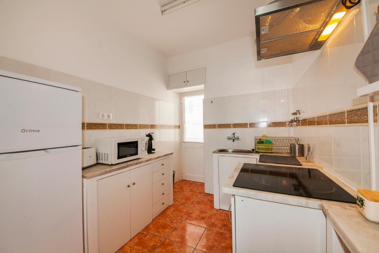 B22 - Rising Sun 2 Bed Flat Apartment Lagos Exterior photo